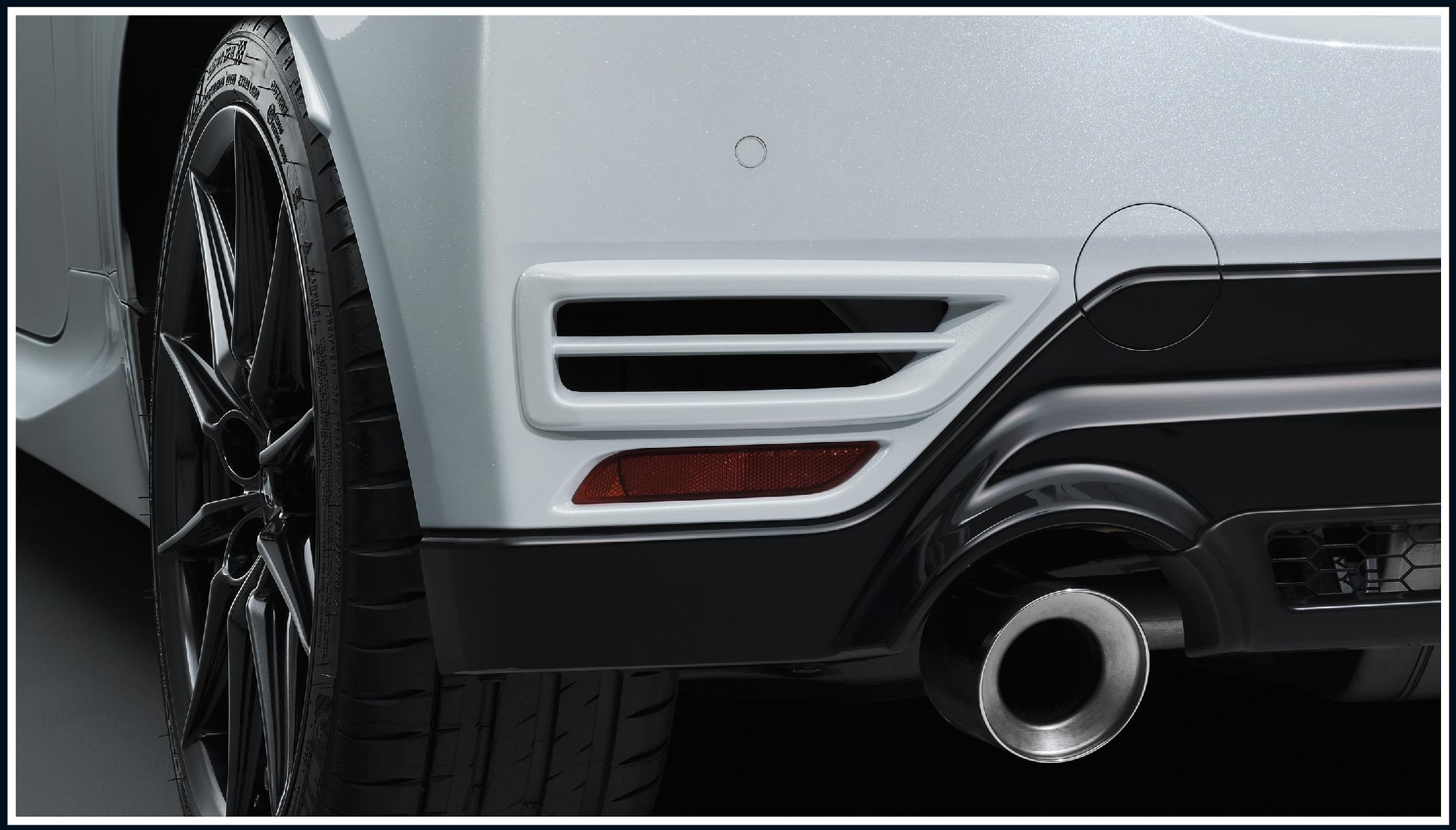 GRヤリス リヤバンパーダクト