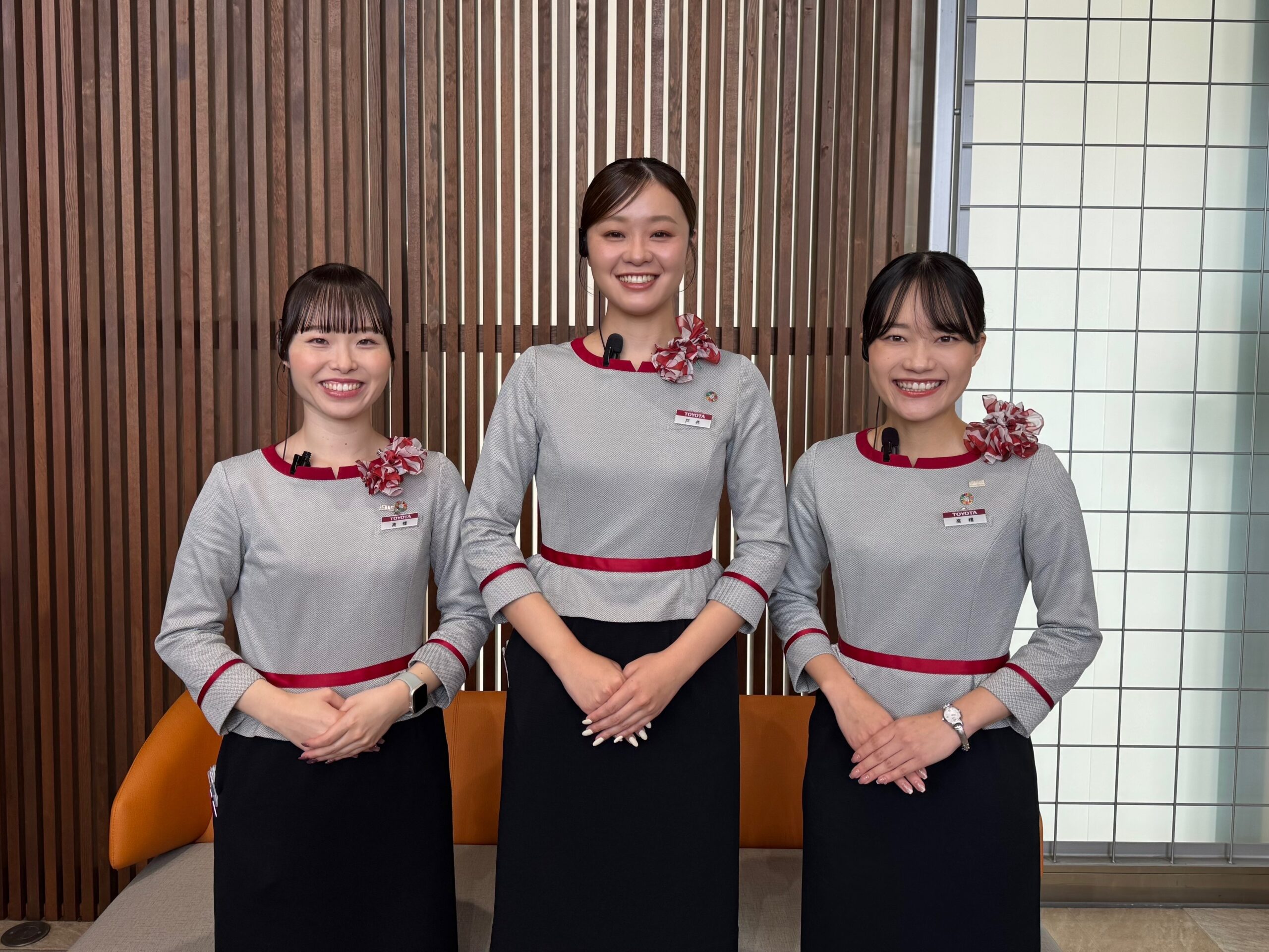 群馬トヨタショールームスタッフ制服