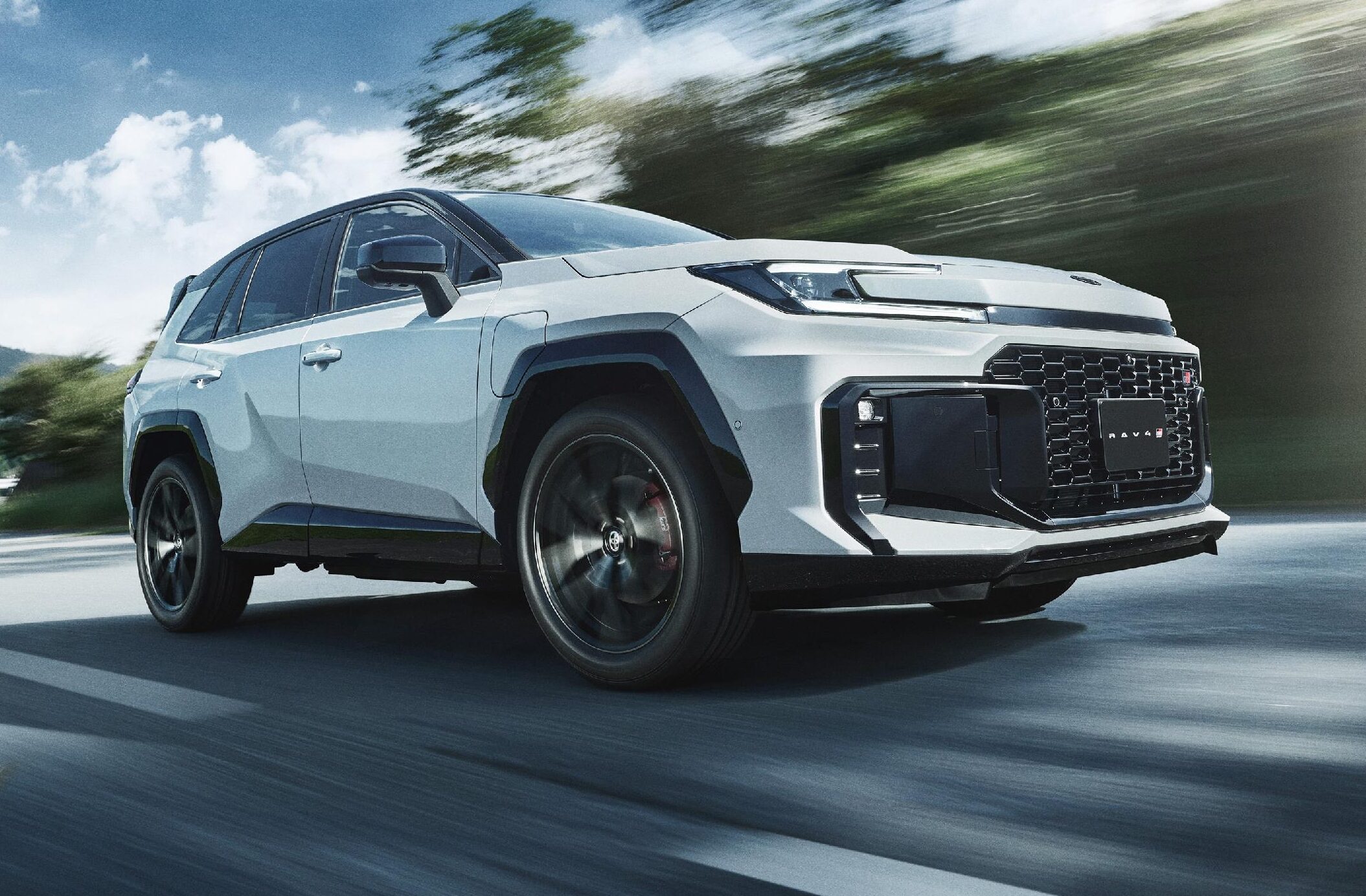 ２０２５年１２月１７日　トヨタ新型RAV４　フルモデルチェンジ　GR SPORT