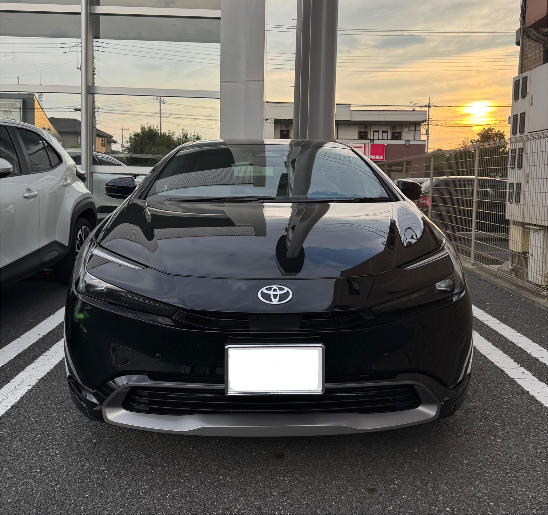 プリウス フロントデザイン