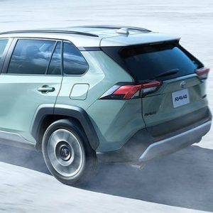 ダイナミックなSUV『ＲＡＶ４』のおすすめポイントを紹介【群馬トヨタ 