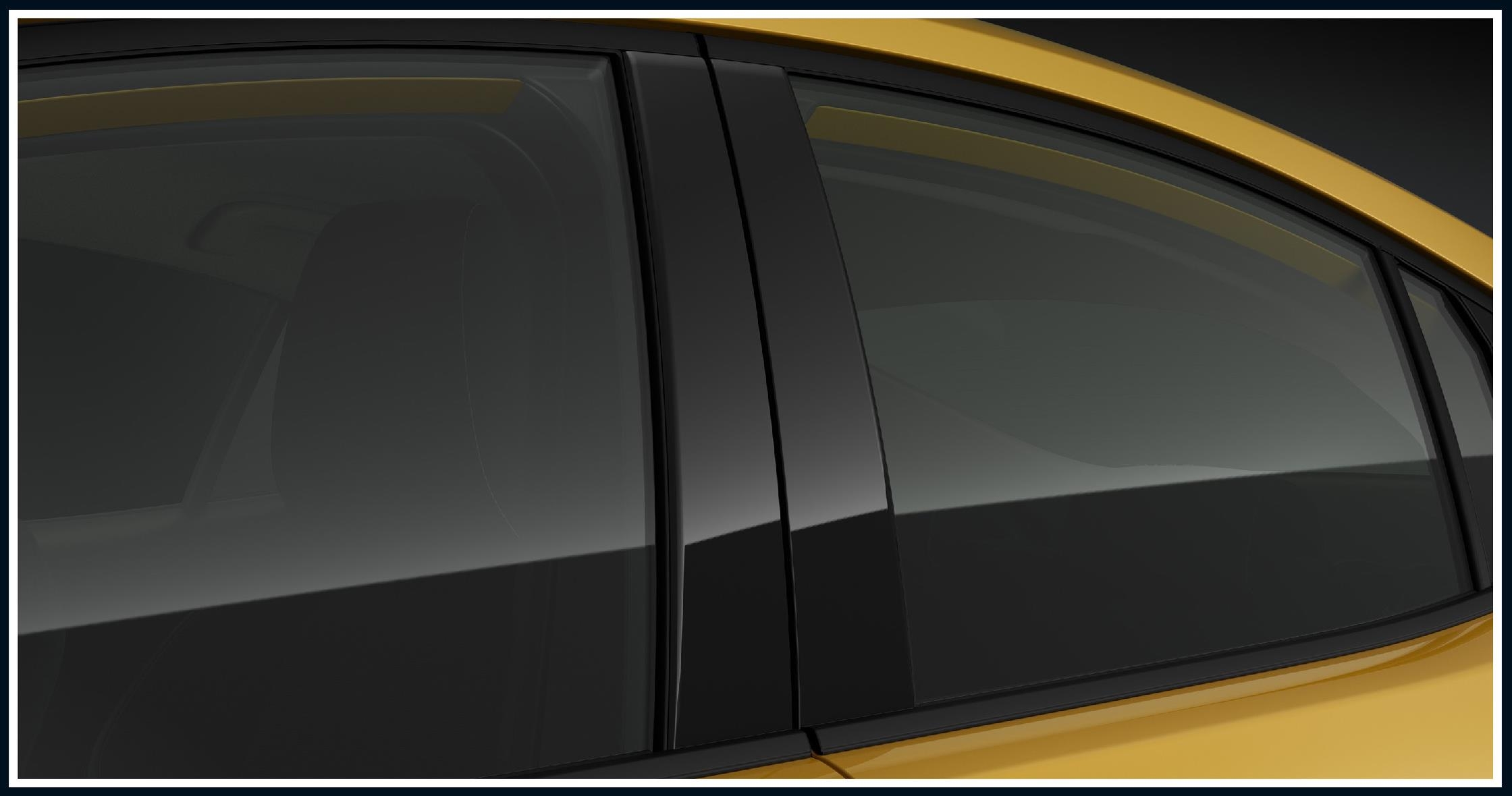 プリウスPHEV特別仕様車G“Night Shade”センターピラー