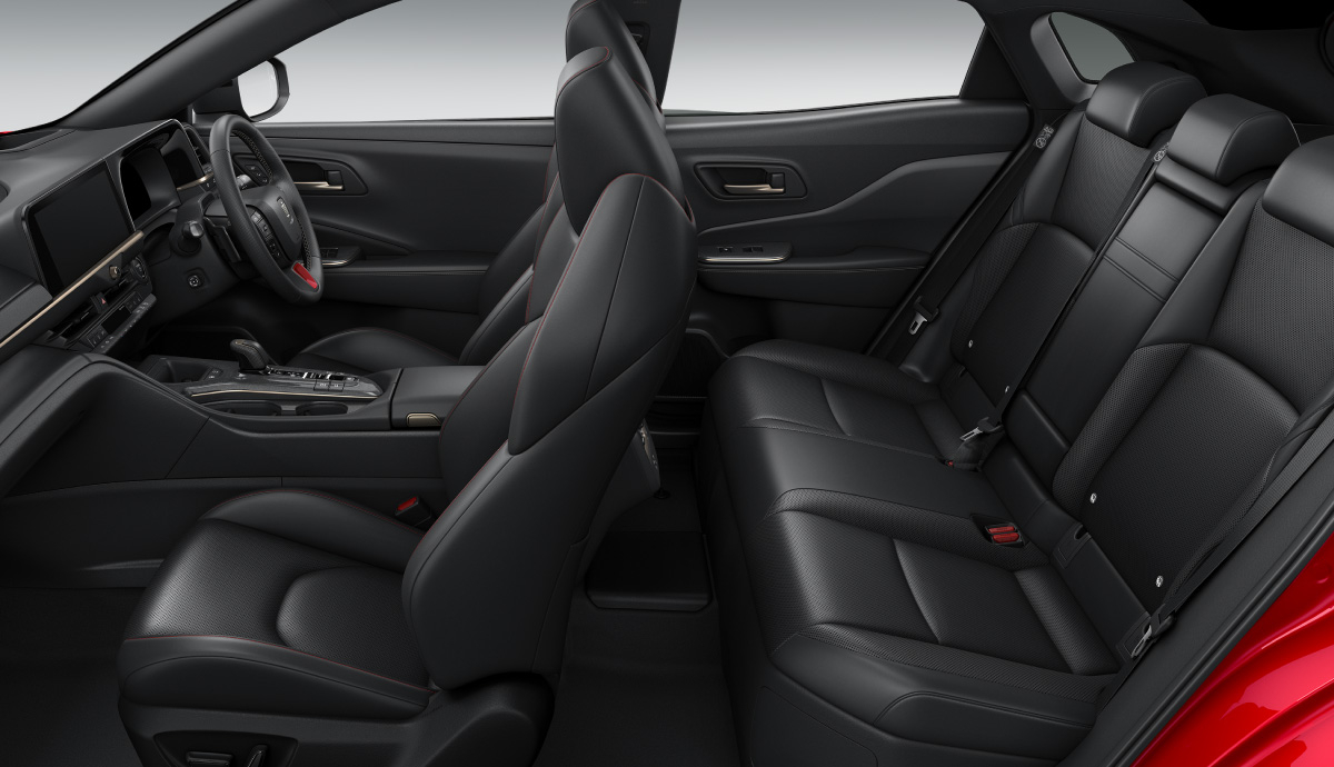 クラウンスポーツ一部改良2025内装ブラック